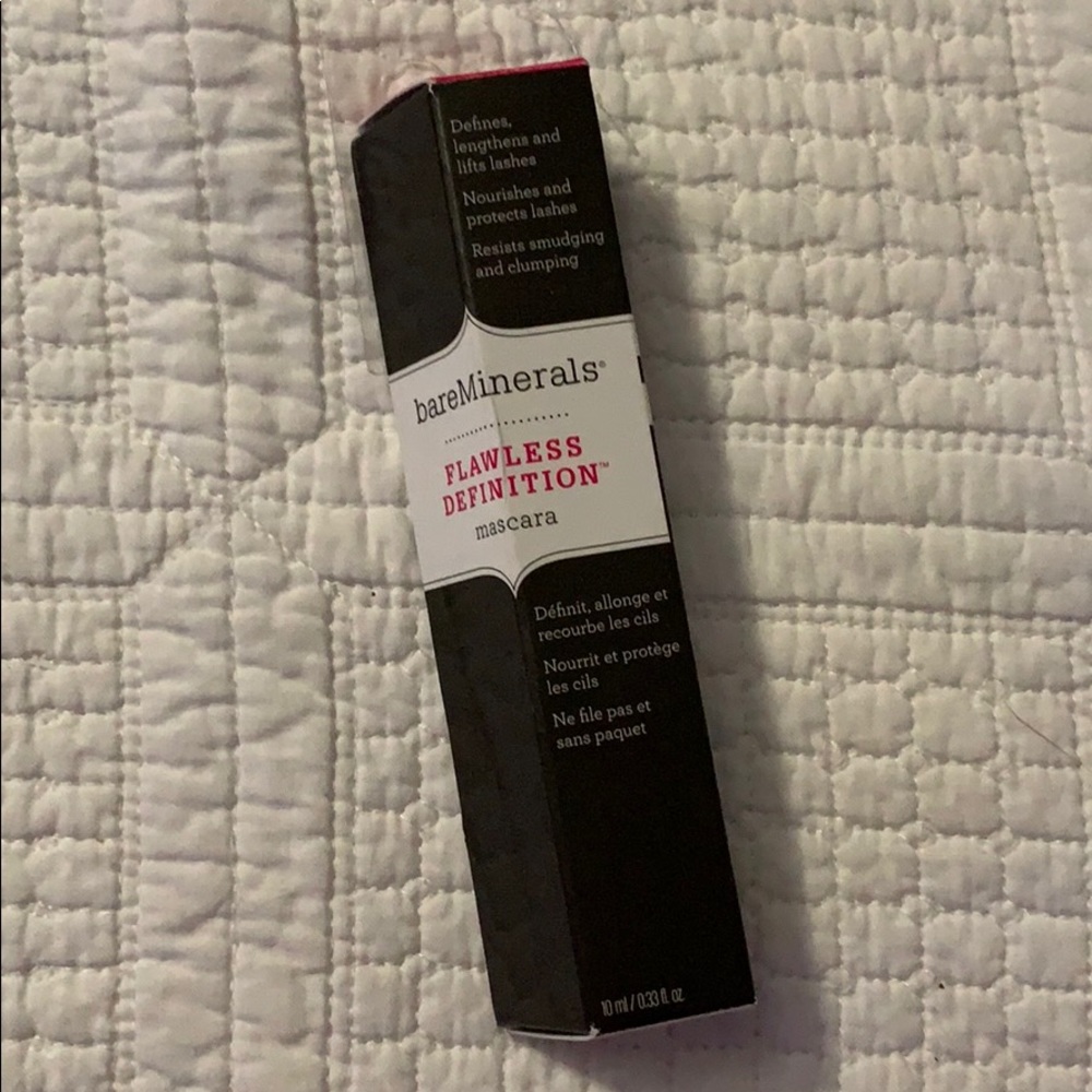 Makeup Bundle - Picture 3 of 4